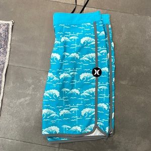 New Hurley Mens swim trunk sz 31